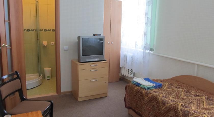 Hotel Viesu Maja Ezerkalns Krāslava Habitación foto